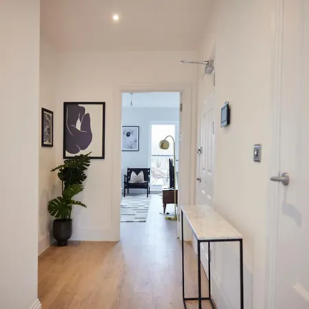 The Wembley Park Corner - Classy 2Bdr Flat With Balcony London Exterior foto