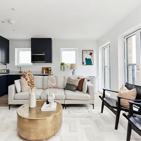 The Wembley Park Corner - Classy 2Bdr Flat With Balcony London Exterior foto